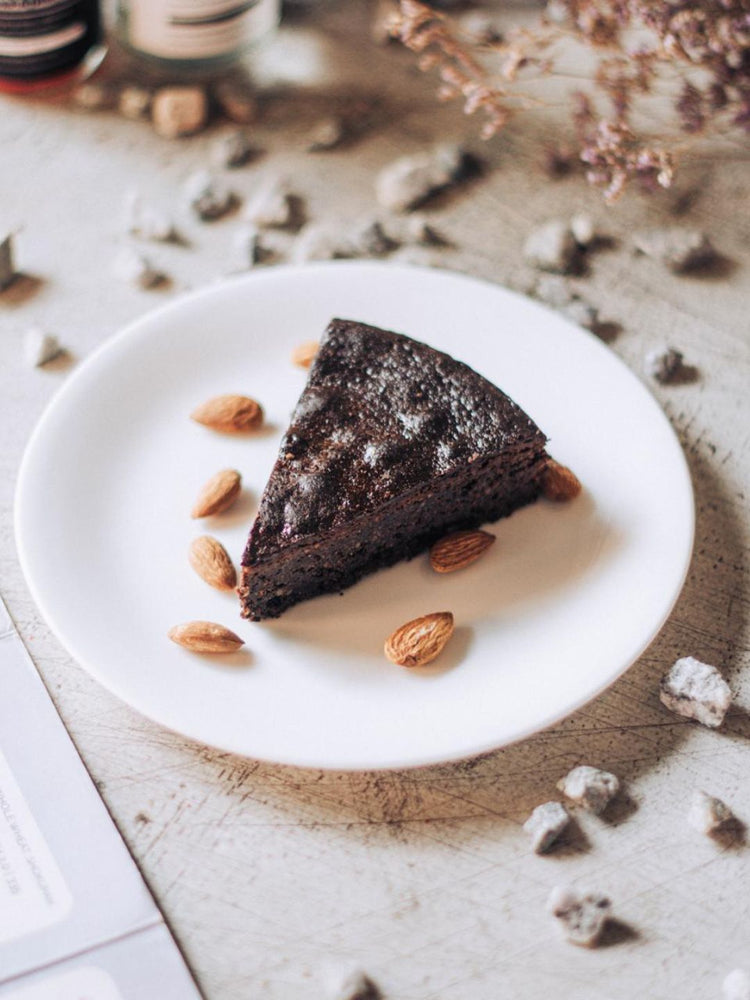 Torta Caprese Chocolate Cake (Keto, Gluten & Sugar Free)